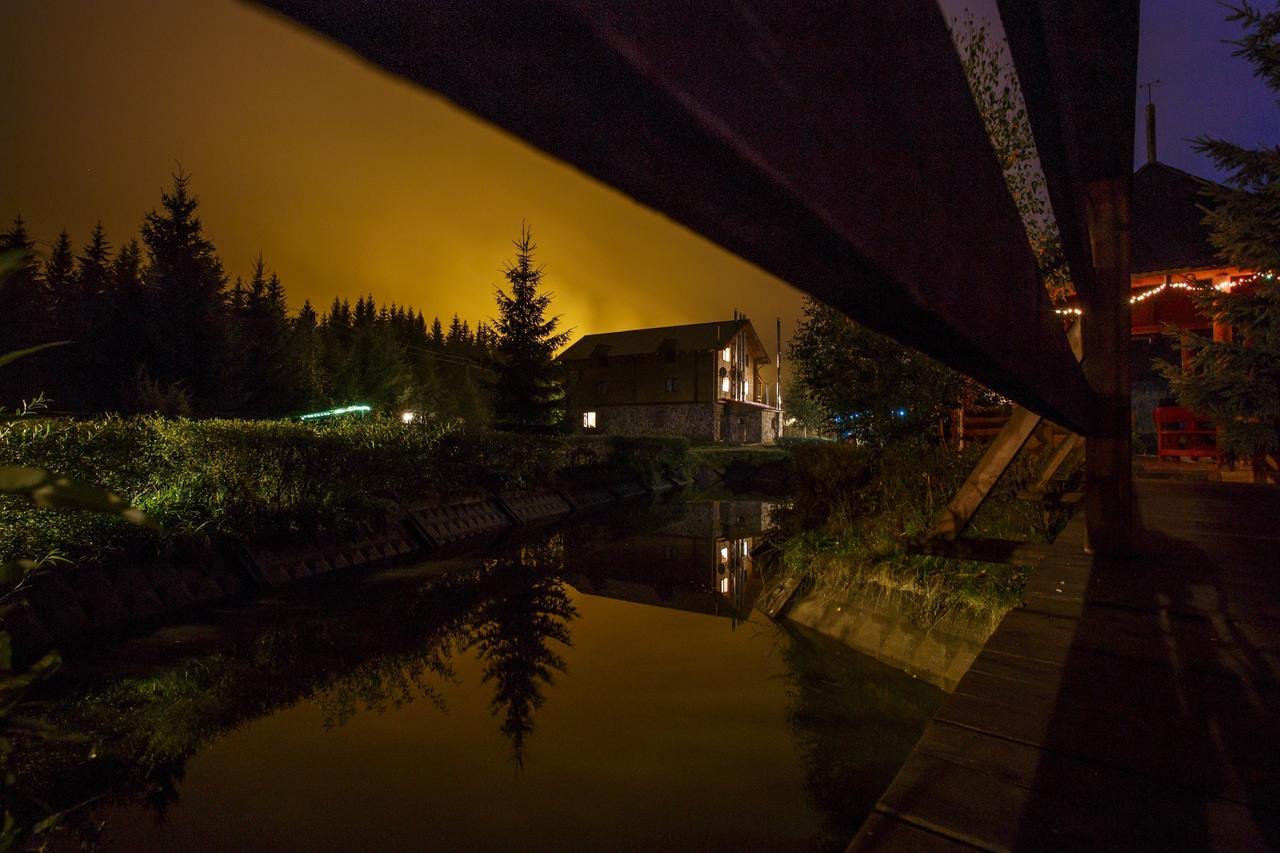 Hotel Vedmid Myslovka Exterior foto